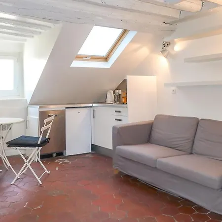 Saint Paul, Rue Pavee, Duplex - Id 1049 Appartamento *